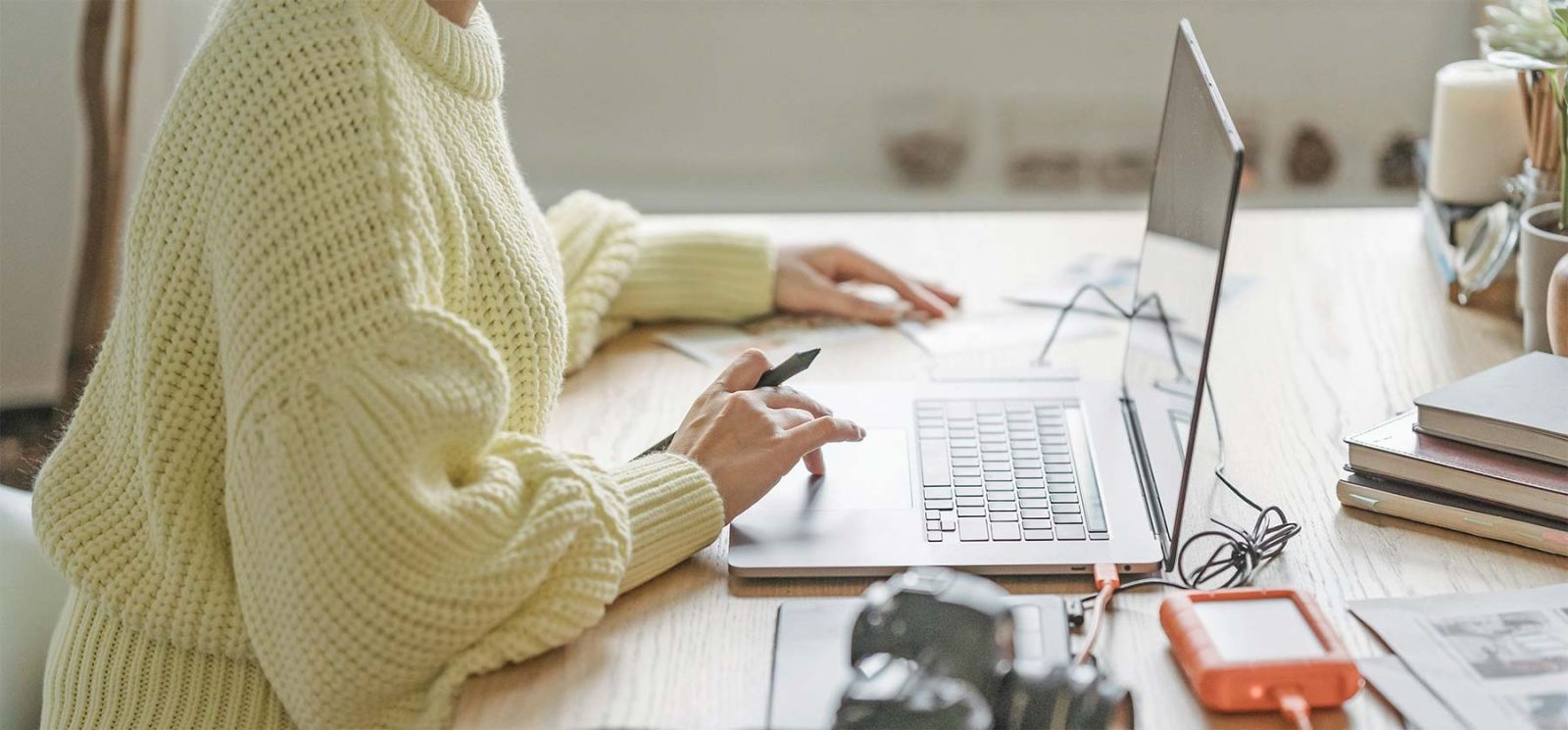 ALTAprod, Agence Web et de Communication globale à Aurillac dans le Cantal est spécialiste de la création ou refonte de votre site internet, création de contenu et gestion de vos réseaux sociaux. 